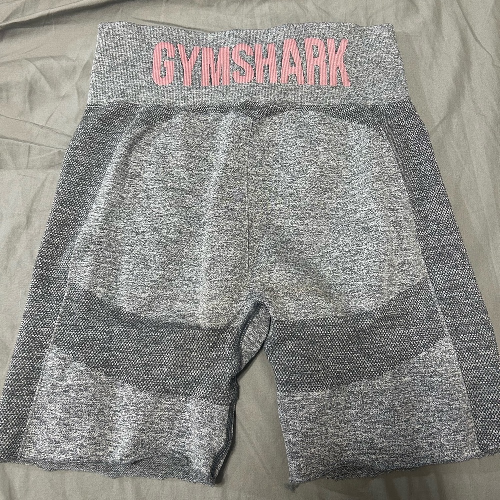 GYMSHARK
